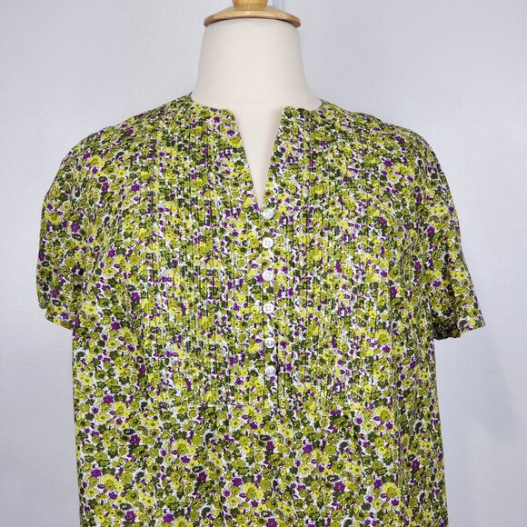 Woman Within Floral Short Sleeve Lightweight Top with Pintucking Size (18/20) L - Picture 2 of 12